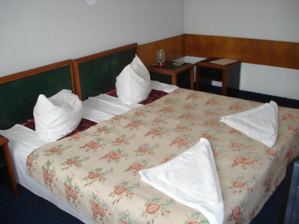 Hotel Tosca Μανγκάλια Δωμάτιο φωτογραφία
